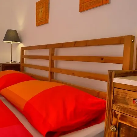 Di Giuseppe Гостевой дом Боса